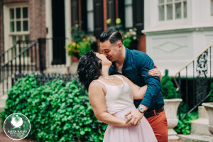 Romantic philly engagement photos