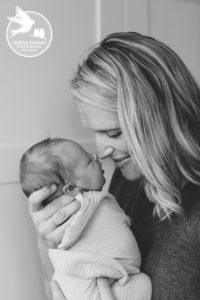 candid newborn photographer