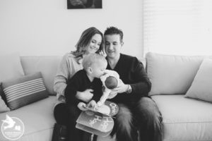 candid family photos philly