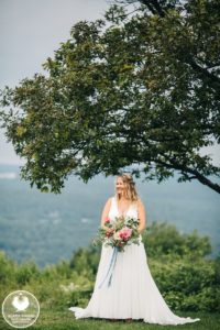poconos wedding inspiration first look location