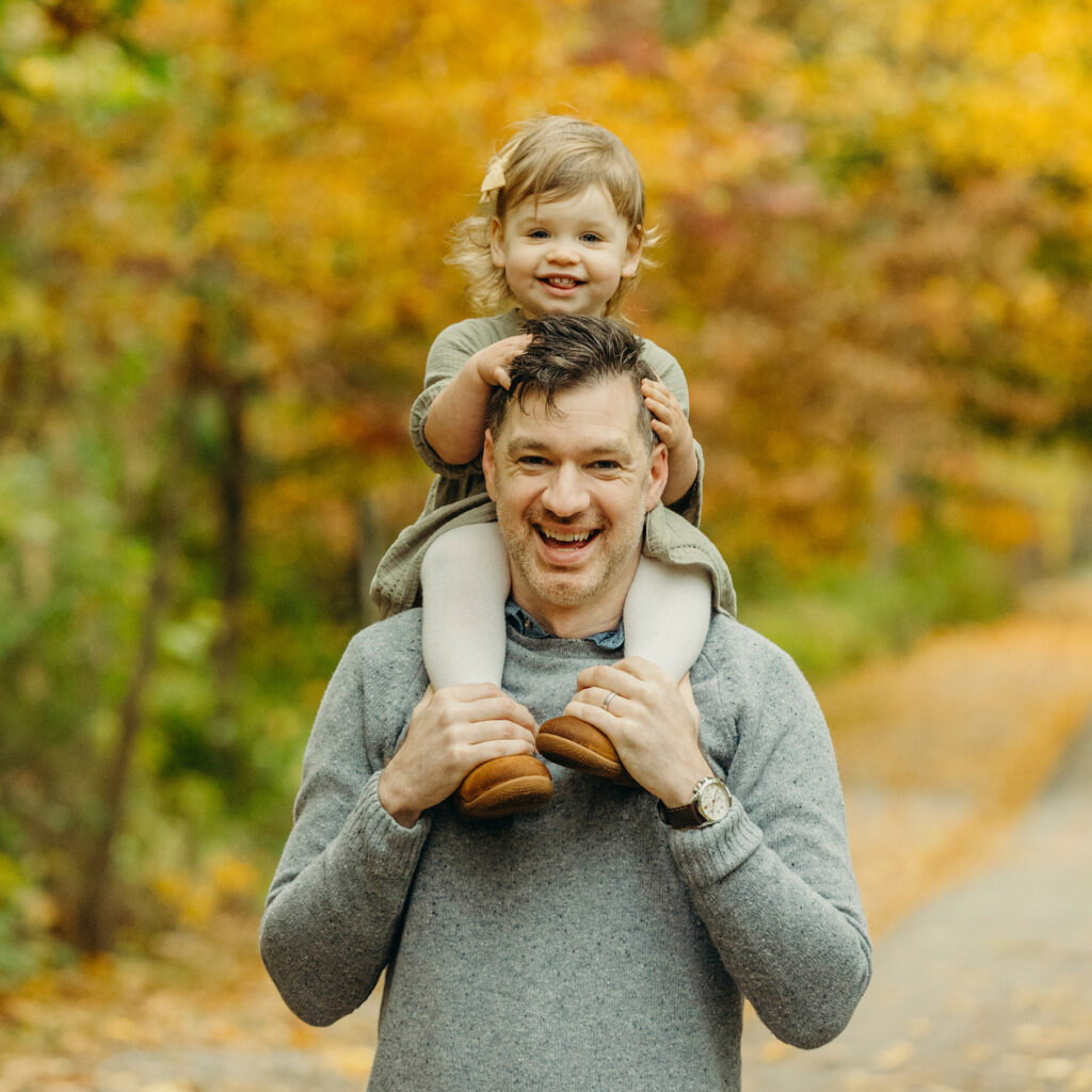 a daughter and father during an autumn Family photoshoot in Philadelphia 